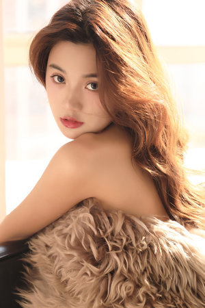 啊学长我们换个地方C周艾菲